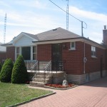Bungalow Oshawa charmer